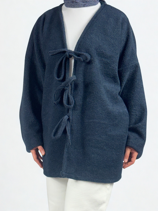 Jacke mit Bindeschleifen