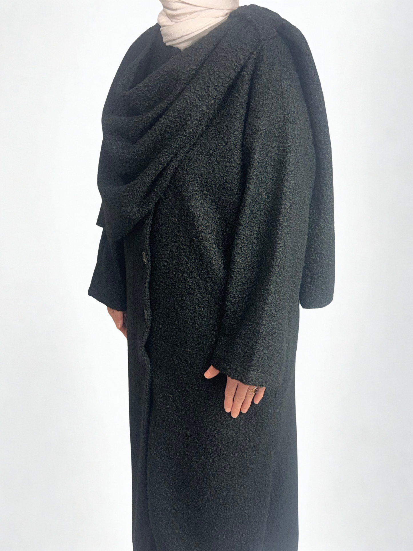 Mantel mit integriertem Schal