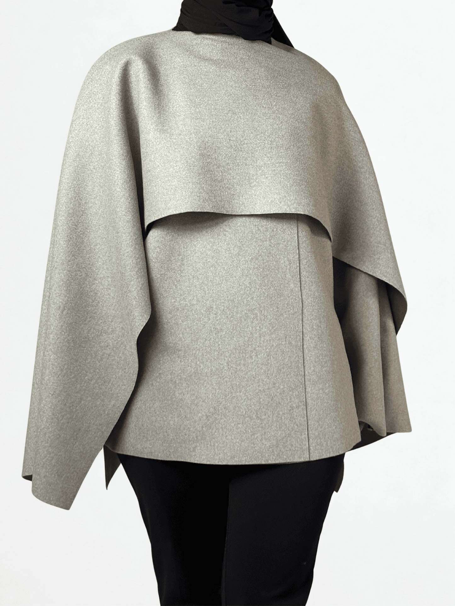 Jacke mit integriertem Schal