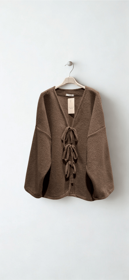 Jacke mit Bindeschleifen